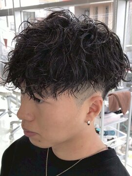 ベル 桑名(BHEL) 桑名ツイストスパイラルパーマレッドヘアマッシュウルフカット