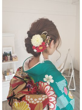 ホワイトスペース(whitespace) ルーズヘア