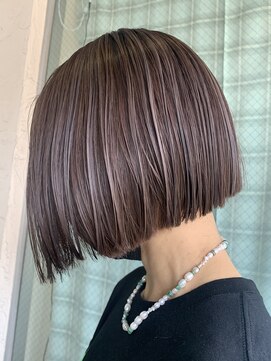 リノカヒリ(Lino kahili) 切りっぱなしベナボブ