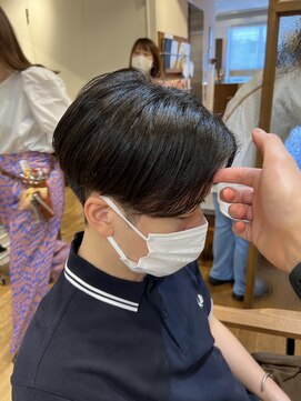 エクリ 麻布十番(equri) ニュアンスセンターパート