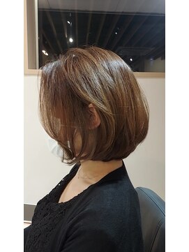 キレイコムデュース(Deuce) ツヤカラー