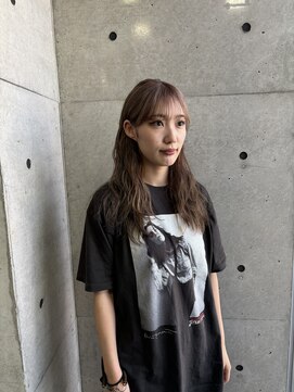 ニーゼロゼロナナ(2007) ミルクティーグレージュ