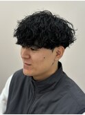 波巻スパイラルパーマツーブロック刈り上げ