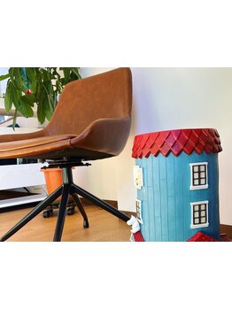 ひっそり佇む隠れ家的人気サロンRita。大人女性に人気な理由は、マンツーマン空間と技術の高さ◎