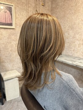 カトル フォア ナフ(Quatre fois Neuf) デザインカット/デザインカラー/髪質改善/トリートメント