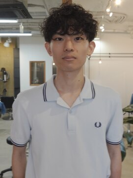 ロクマルキュー(609) メンズ無造作パーマ