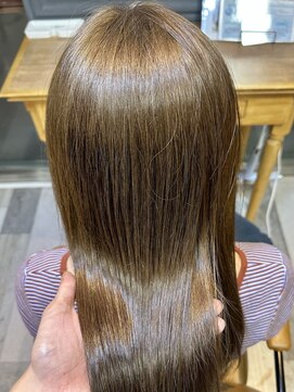 コル アサヒカワ(col asahikawa) ブリーチ無し　ミルクティーベージュ