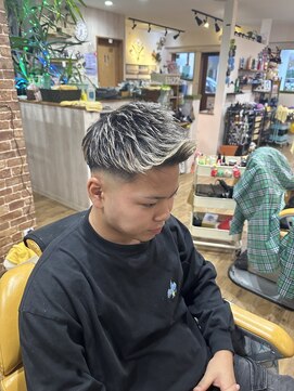 ノーベリー アップバング