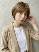 くびれショートで、どこから見ても美しいシルエットに♪