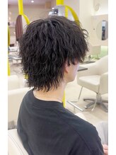 アッシュ 名駅(ASCH) 波巻きウルフパーマ