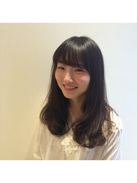 ルシード スタイル サーヴ(LUCIDO STYLE SERVE) ふんわりのセミロング