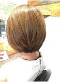 ショートボブ