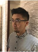 落ち着きのある震災刈りスタイル<理容室>