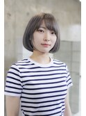 ハイトーン　シルバー　ボブ