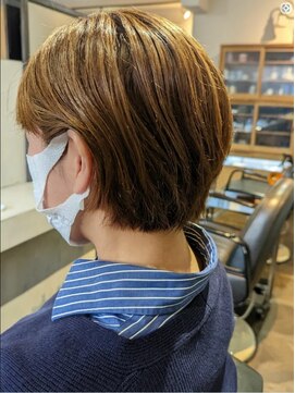 ソラーナ(SOLANA) 耳掛けショートヘア 10代　20代　30代