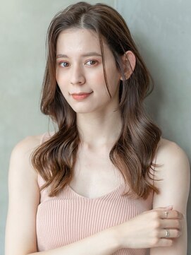 ドットハリス(.Hallis) 大人かわいい/小顔/ミディアムレイヤー/20代30代40代