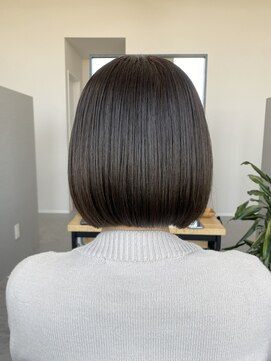 コクア(Kokua) 【艶髪】20代30代40代50代　似合わせボブ×グレージュ