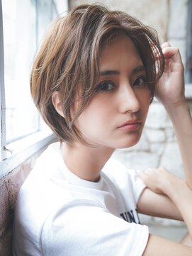 カライング(ing) 大人ショートボブ丸みショートカットマッシュショート前髪あり