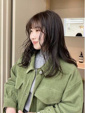 パークレーン アイス イヴェン(park lane ICI yeven) ナチュラルカラー オリーブ 無造作 顔まわりカット