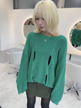 イェッカ パビル(YECCA pabil) 抜きっぱなしブロンドウルフ♪（ブリーチ2回以上）