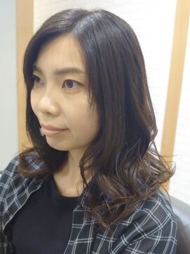 ヘア アトリエ ヴィヴァーチェ(hair atelier Vivace) ナチュラル セミディ