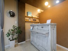 ゴージャスで可愛らしい店内で気持ちもHappyに☆