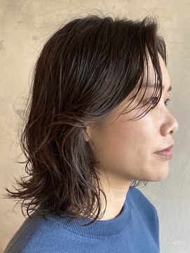 ニュイ(NUIT) マッシュショート丸みショート黒髪ショートベリーショート40代