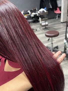 アローズ 荒尾店(arose) 艶カラーでレッド系