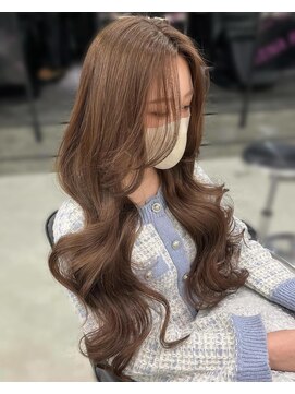 ジーナリア(Xena ria) 《Kaho》まろやかベージュブラウン