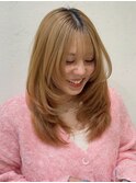 レイヤーカット/ハイトーンカラー/ベージュ