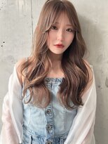 ルノン(LUNON)&nbsp;シースルーバングと透明感グレージュで抜け感ロング