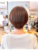 繊細シンプルショート