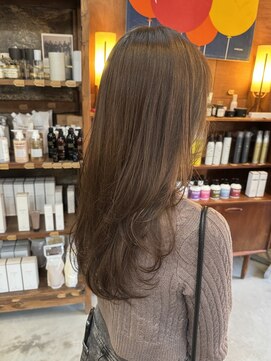 チャプター 問屋町(chapter) ブリーチなしダブルカラーミルクティーブラウンレイヤーカット