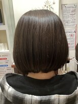 美容室ヒラトヤ 都南店&nbsp;小顔カット暖色系カラー抜け感ナチュラルボブ