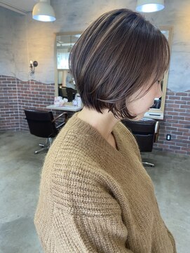 モカショートボブ