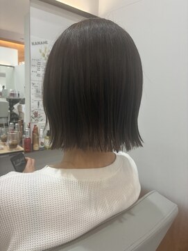 切りっぱなしボブ