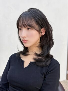 レイヤーカット/顔まわりカット/韓国ヘア/小顔ヘア/前髪カット