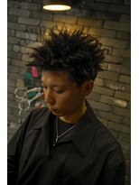 フォーコーナーズカットショップスリーセント 栄(FourCornersCutShop 3/cent)&nbsp;スパイキーアフロ