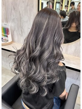 ラピス 名古屋駅前店(Lapis) グレーカラー/エクステハイライト