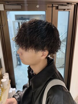シード(SEED) 長崎 ツイストスパイラルパーマ マッシュ