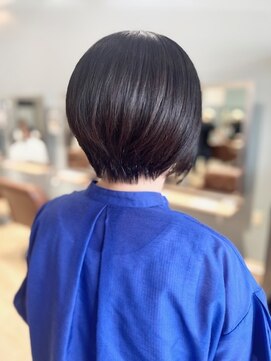イルファ セイユウ 上野芝店(ehl:fa SEIYU) ショート/ミディアム/30代40代50代60代/前下がり