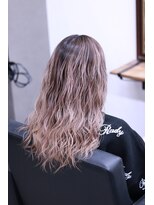 ワン(ONE)&nbsp;リアル外国人風バレイヤージュ