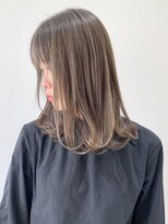 フォーク FOLK&nbsp;【FOLK】透明感ハイライトグレージュ☆似合わせ内巻きミディ♪