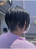 ショートボブ