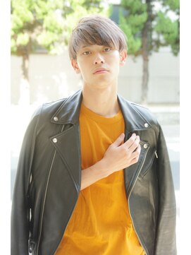 クシュ 所沢西口プロぺ通り(kusyu... ) ペールベージュセクションカラーグラデーションカラー外ハネボブ