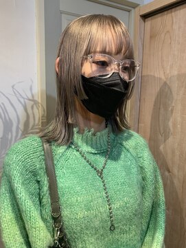 オルタ(OLTA) 【ブリーチ/ケアブリーチ/インナーカラー/ダウンパーマ】