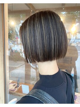 ルームスヘアー(Rooms Hair) コントラストハイライトカラー