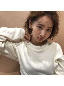 エレン 池袋(ElEn.) 韓国/エレン池袋/似合わせ/小顔カット/髪質改善