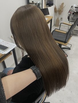 ウル 岡山駅店(ULu.) ベージュカラー 岡山