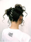 お団子アレンジのクラゲヘア　個性派